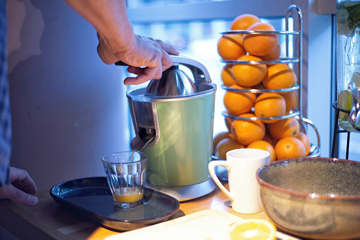 Bữa sáng buffet hàng ngày (13.90 EUR/mỗi người) 