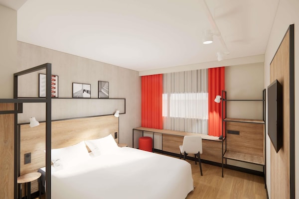 Premium bedding, desk, soundproofing, iron/ironing board