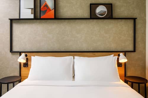 Premium bedding, desk, soundproofing, iron/ironing board