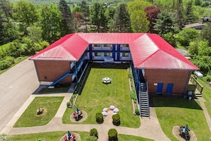 Exterior - Bridgetown Motor Inn (Bridgetown)