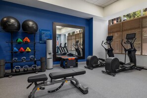 Fitness facility - Hampton Inn & Suites Roanoke-Downtown (Roanoke)