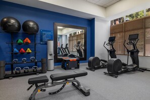 Fitness facility - Hampton Inn & Suites Roanoke-Downtown (Roanoke)