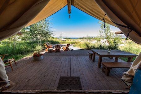Tienda Grand | Ropa de cama de alta calidad, cunas gratuitas, ropa de cama. Conestoga Ranch