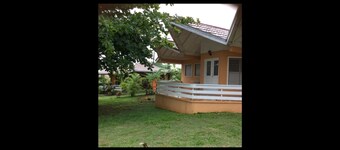 The Sun & Rain Cottage