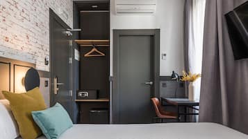 Habitació doble superior | Escriptori i espai de treball apte per a portàtils