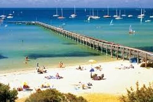 Bayside St Johns Close