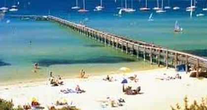 Bayside St Johns Close