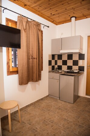 Una televisión de pantalla plana