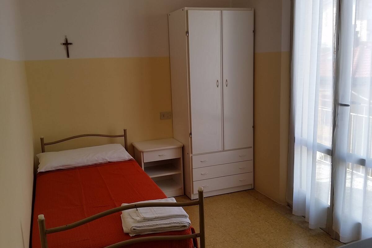 Desk, cots/infant beds, free WiFi