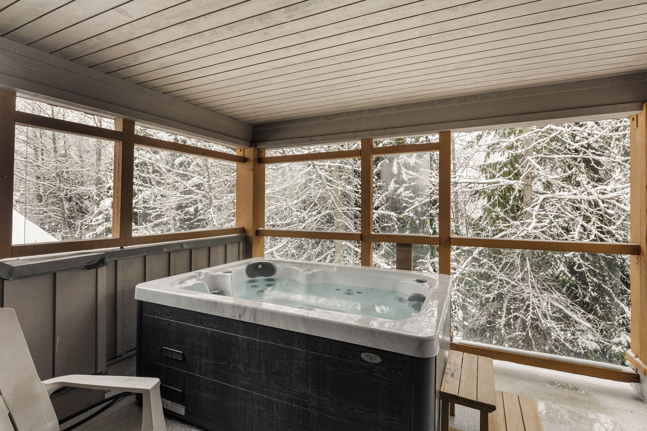 Maison mitoyenne, 1 chambre, bain à remous (GR65) | Bain à remous privé