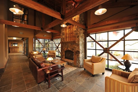 Fireplace. Silver Mountain Lodging