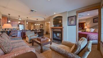 2 Bedroom Suite