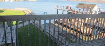 Shoreline Suites