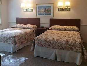 Room, 2 Double Beds | Free cribs/infant beds, free rollaway beds, free WiFi, bed sheets - Midway Motel and Cottages (Eastham)