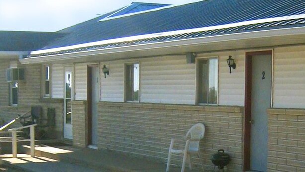 Exterior - U.S. 20 Lodging (Earlville)