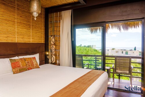 Aldea Thai by Stella Rentals