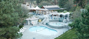 KUMSHEEN Rafting Resort