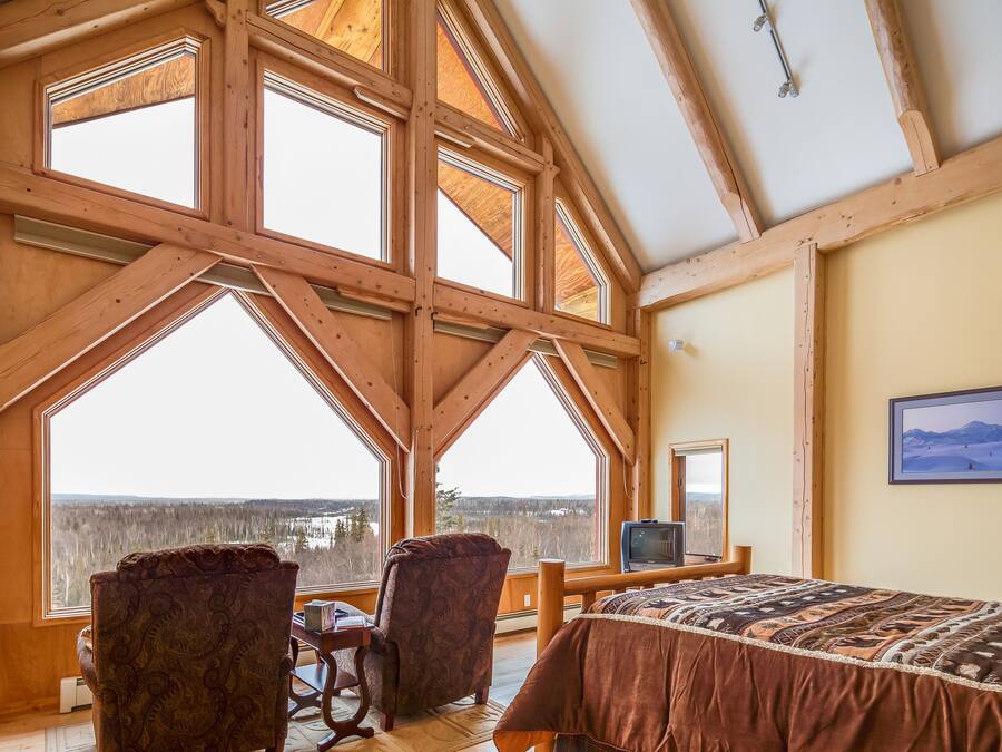 Premier Suite, 1 Bedroom, Bathtub, Mountain View (Denali View Suite)