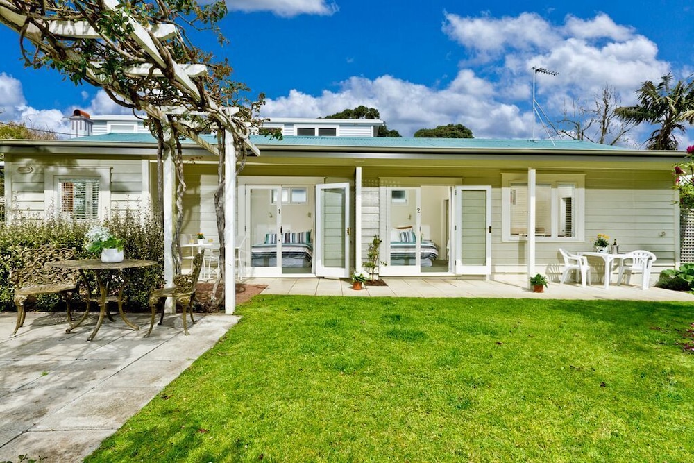 Devonport Motel by null