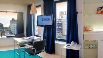 Junior-sviitti | Ruokailu omassa huoneessa