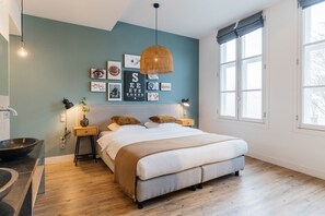 Superior Room | In-room safe, individually decorated, individually furnished - Eye Hotel (Utrecht)