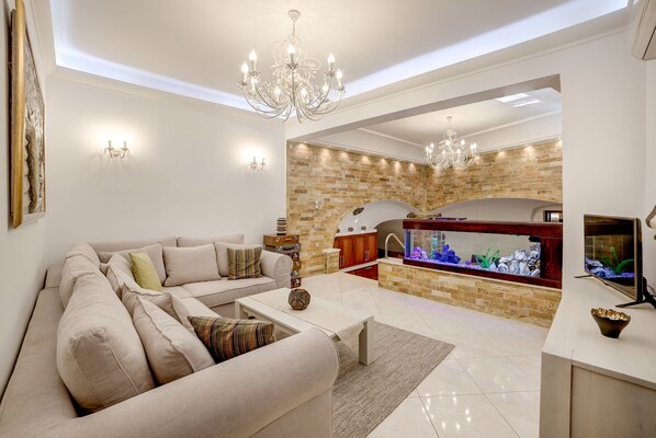 Villa, 2 Bedrooms, Hot Tub, Garden View | Living room | 32-inch LCD TV with satellite channels, TV, computer