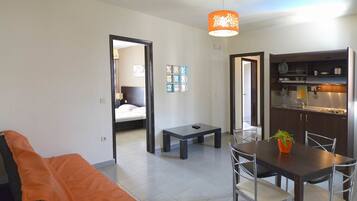 Basic Apartment, 2 Bedrooms | Desk, blackout drapes, soundproofing, free WiFi