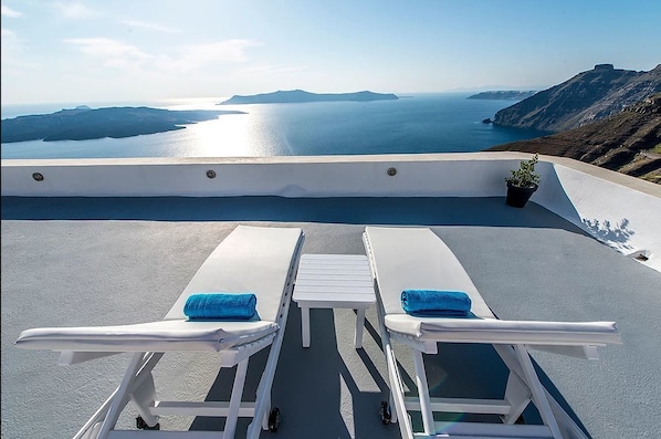 Sun deck