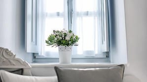 Leilighet – deluxe | Oppholdsrom | Plasma-TV