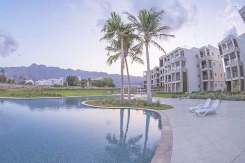 Le Sifah Resort Apartments