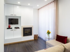 高級別墅, 2 間臥室 | 起居區 | LED 液晶電視