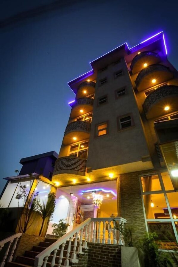 บริเวณภายนอก