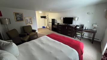 مكتب ومكواة/لوح كي وواي فاي مجانًا وملاءات أسرّة