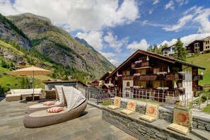 Exterior - Hotel Berghof (Zermatt)