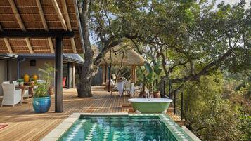 Suite Royal (Malewane Lodge) | Terraza o patio