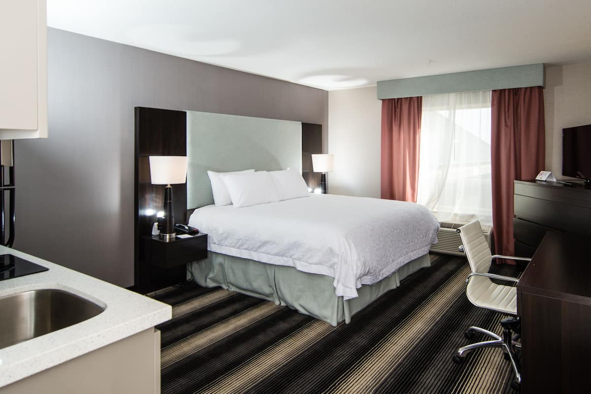 Suite, 1 trÚs grand lit, accessible aux personnes à mobilité réduite