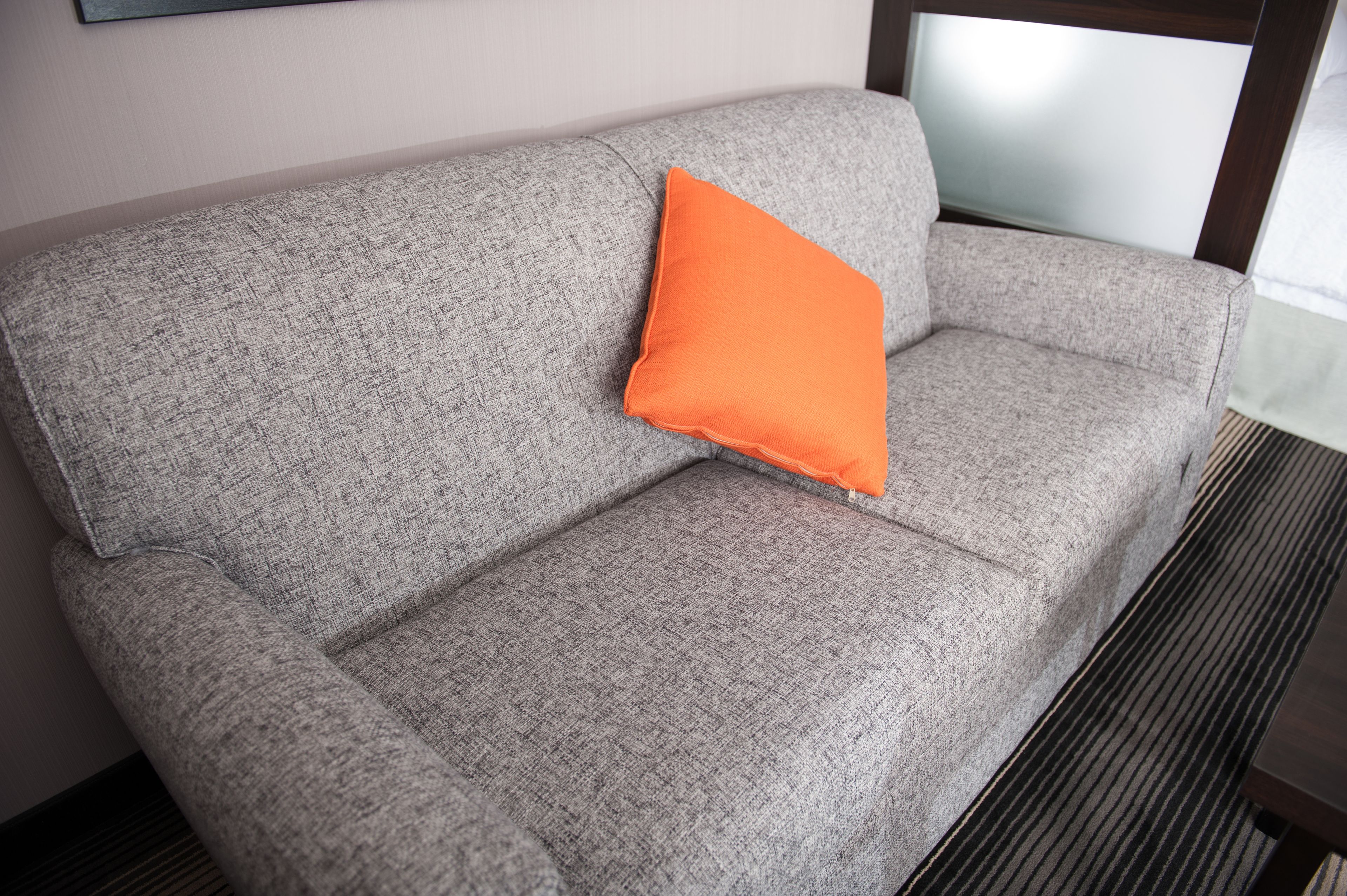 deluxe suite, 1 king bed, kitchen | 1 bedroom, premium bedding, desk, laptop workspace