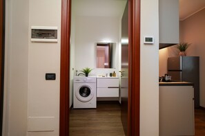 Comfort Triple Room, 3 Single Beds | Bathroom - Expo Residence Rho (Rho)