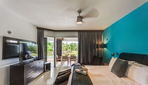 Luxury Condo, 2 Bedrooms | 2 bedrooms, in-room safe, blackout drapes, iron/ironing board - Mareazul by Stella Rentals (Playa del Carmen)