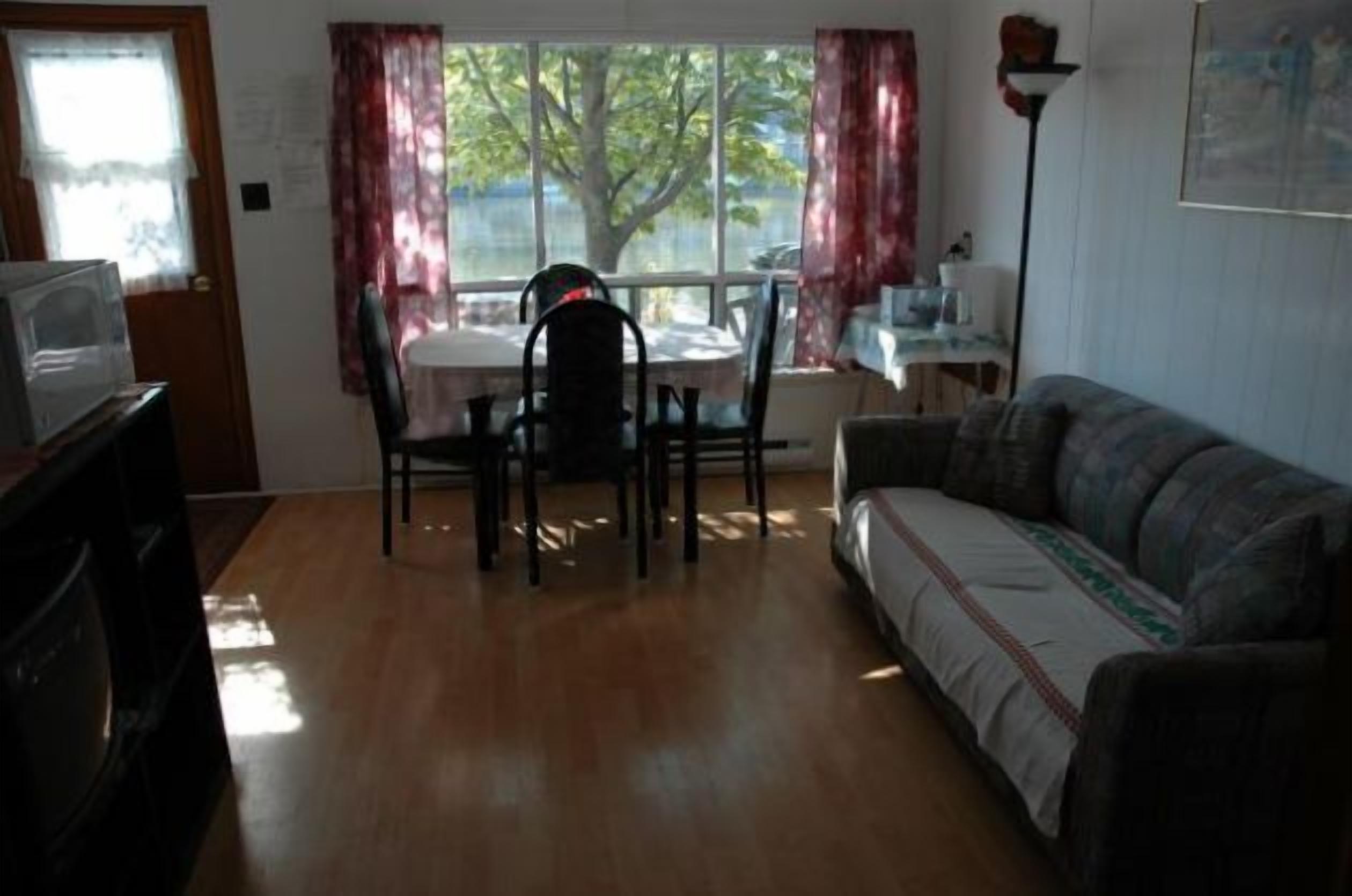 Cottage, 2 Bedrooms (Queen Sofa Bed) | Living area | TV