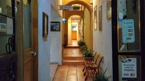 Interior entrance - Hotel Casa Galeana (Morelia)