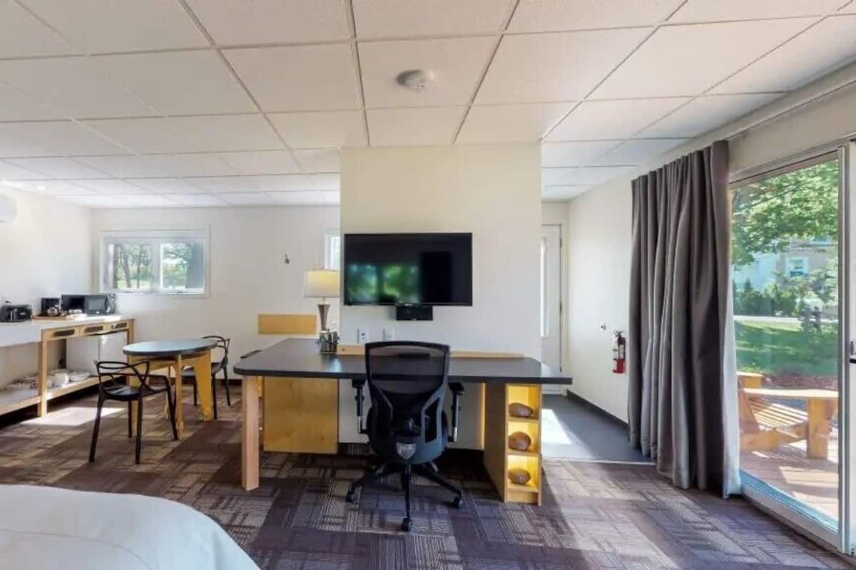 Studio tiện nghi đơn giản | 1 phòng ngủ, bộ đồ giường cao cấp, két bảo mật tại phòng