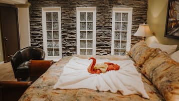 Chambre Confort, 1 très grand lit (La Marée basse) | 1 bedroom, premium bedding, desk, WiFi