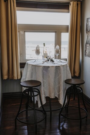 Suite Deluxe, 1 grand lit, salle de bains privée, vue océan (La Bruine Océane) - Auberge Bruine Océane (Matane)