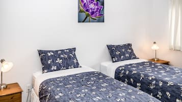 Suite, 2 Bedrooms, Mountain View