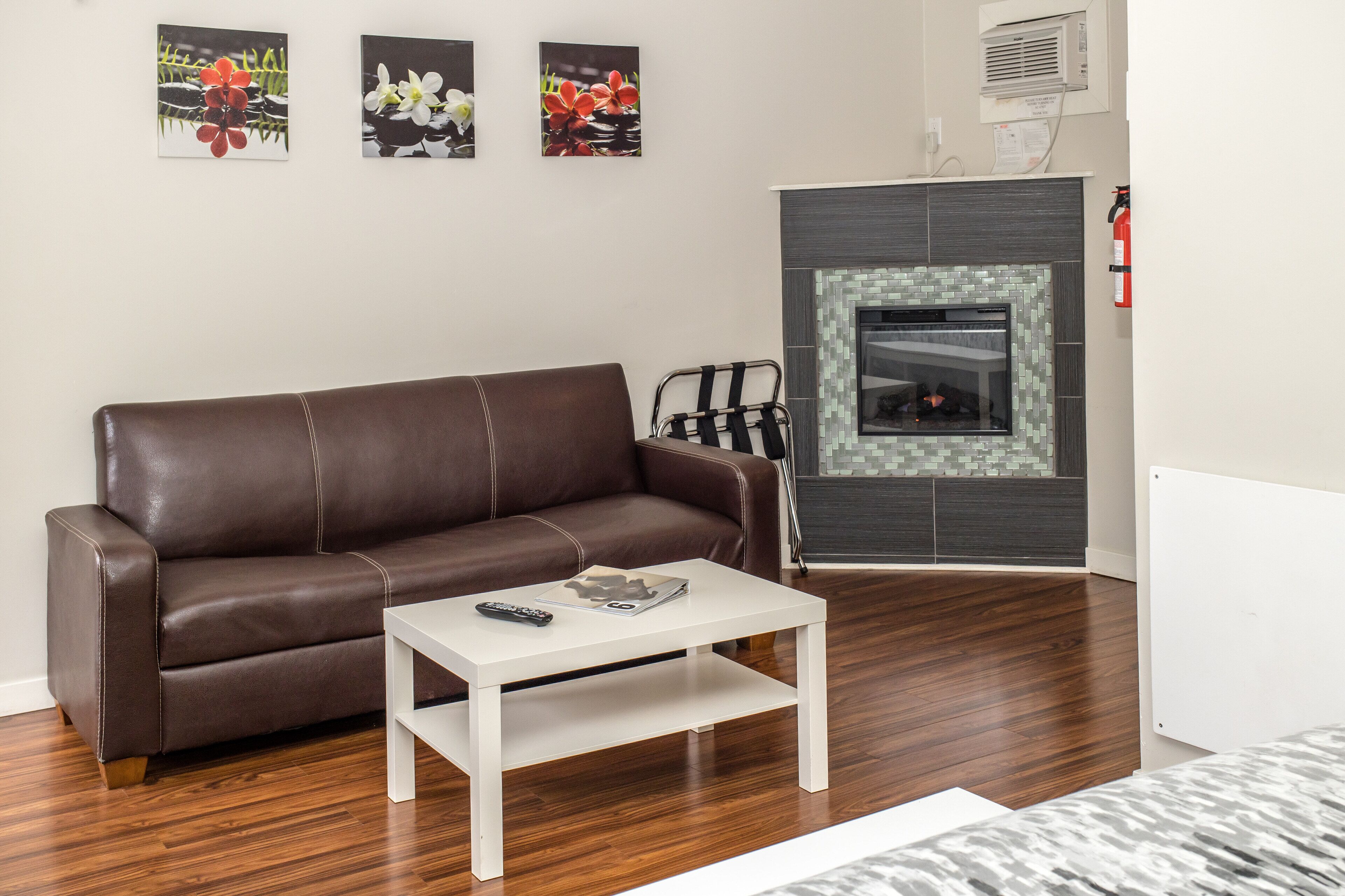 Superior Studio, 1 King Bed | Living area | Flat-screen TV