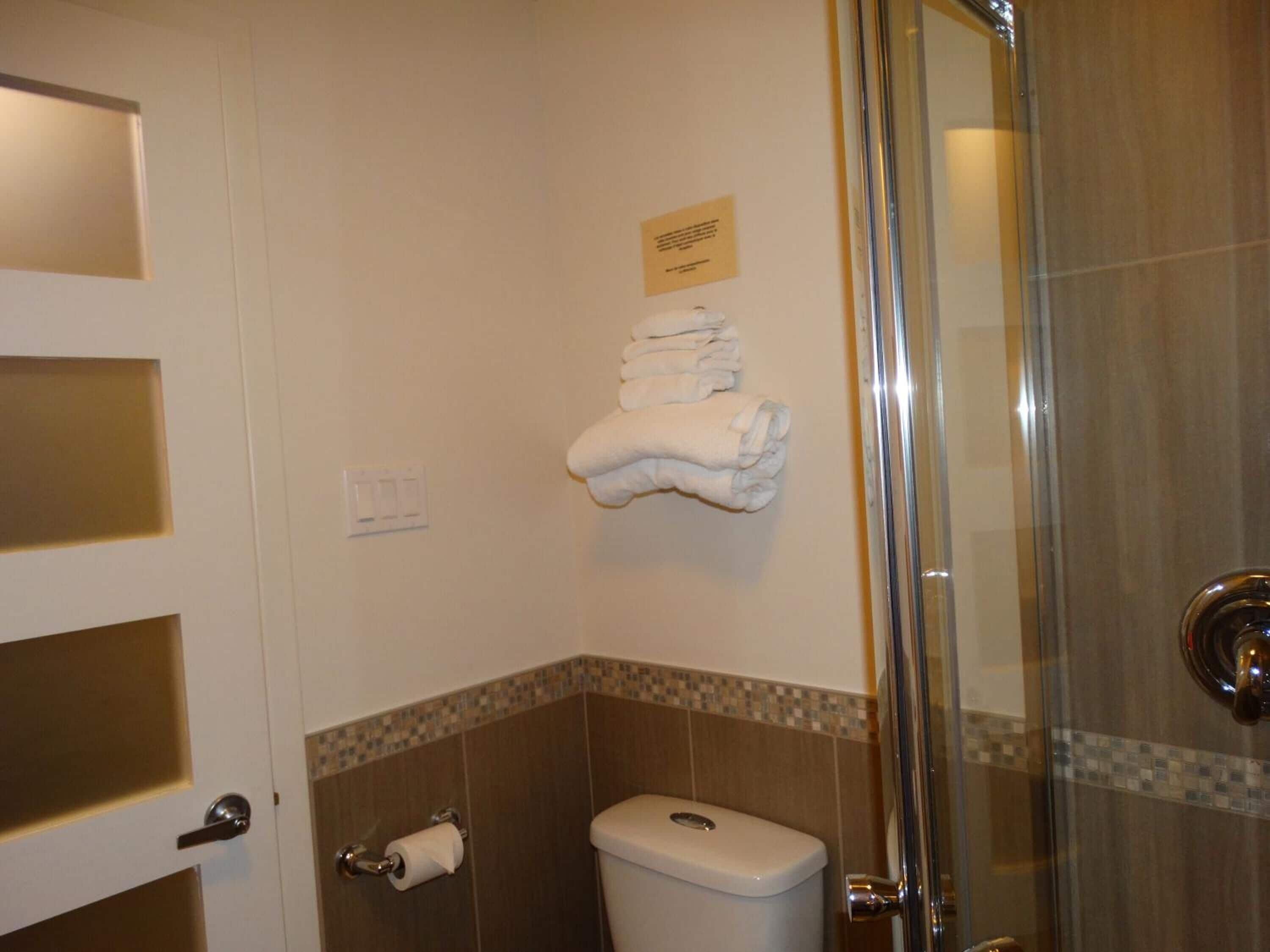 free toiletries, bathrobes, towels