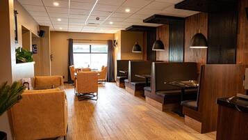 Breakfast, lunch, dinner served; local cuisine