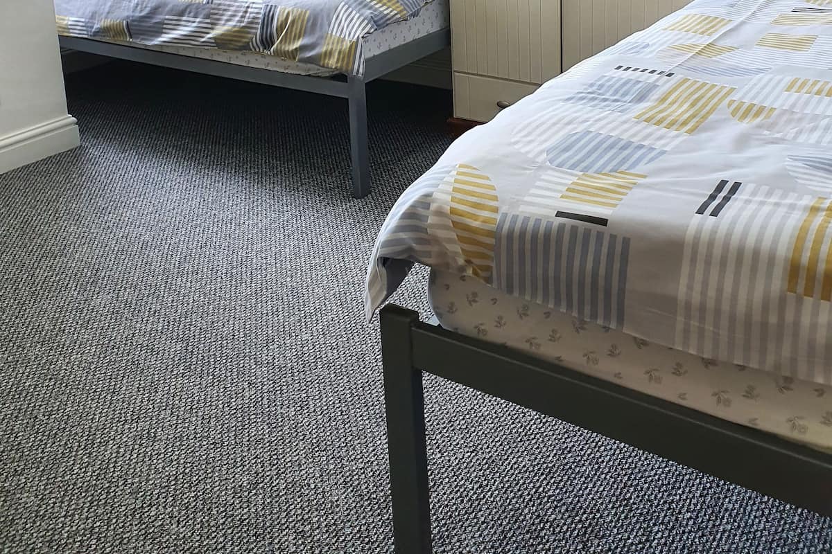 7 bedrooms, free WiFi, bed sheets