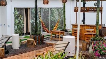 Chambre Triple Standard | Vue sur le jardin